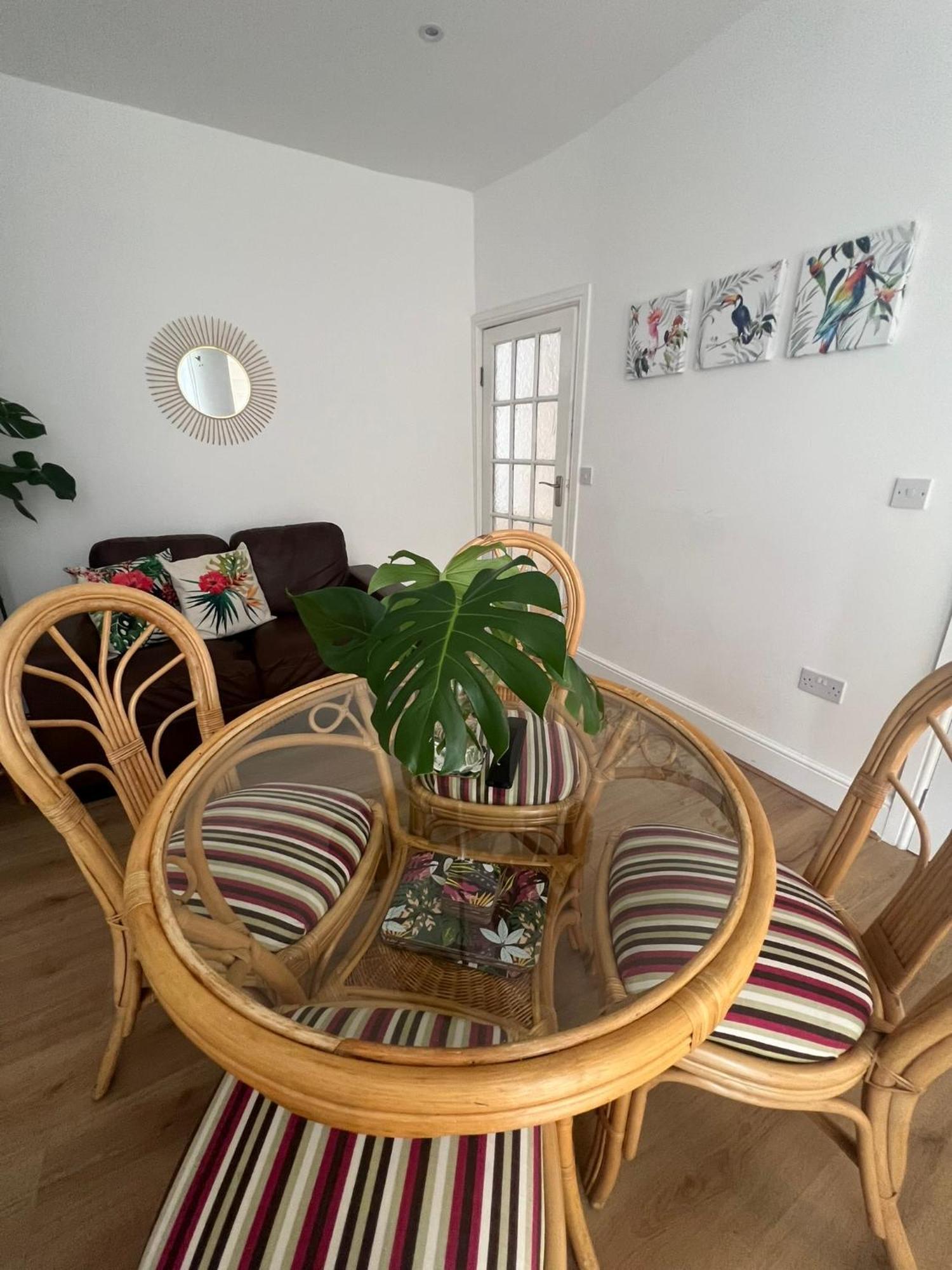2025 Award Winner Liverpool Cherry House - 4 Bedrooms Esterno foto